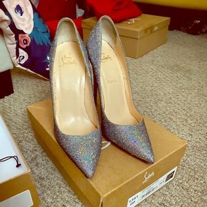 Louboutin “ Disco Ball” So Kate 40.5
